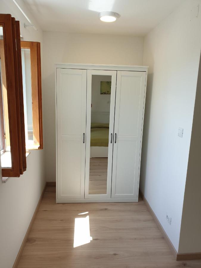 Apartments Stella Apsyrtides Osor Exterior foto