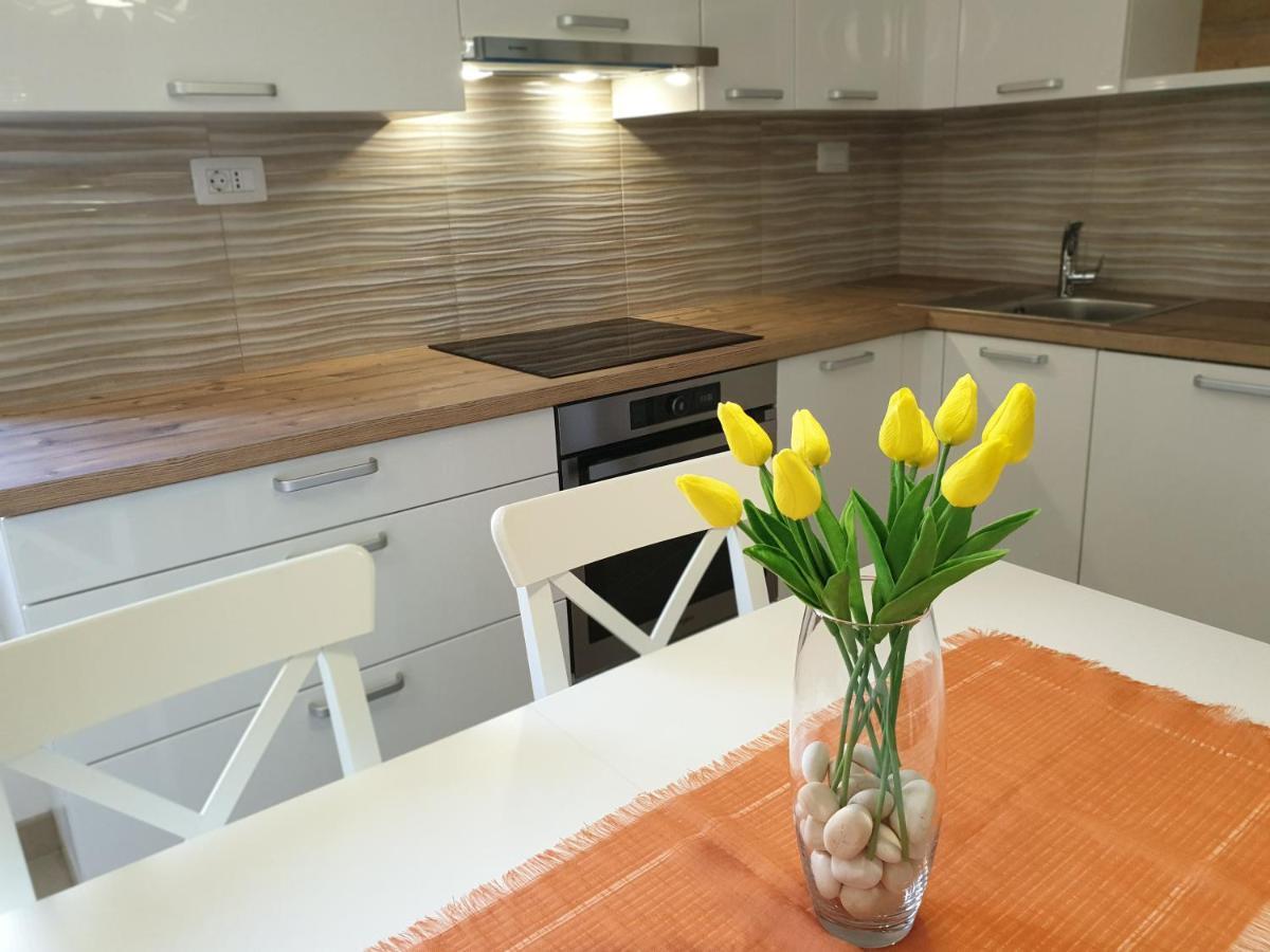 Apartments Stella Apsyrtides Osor Exterior foto